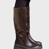 Márkó™ - Barna Magassarkú Csizma