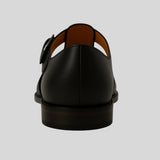 Demeter™ - Zárt szandál elegáns csattal.