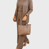 Jusztina™ - Elegáns és sokoldalú női háromrészes szett 