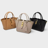 Szederke™ - Mini táska kavicsos felülettel