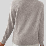 Fédra™ - Elegáns kötött pulóver gyöngyös részletekkel