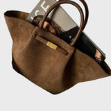 Patricia™ - Velúr kézitáska