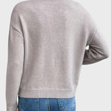 Gabriella™ - Pulóver kifinomult csipkegallérral